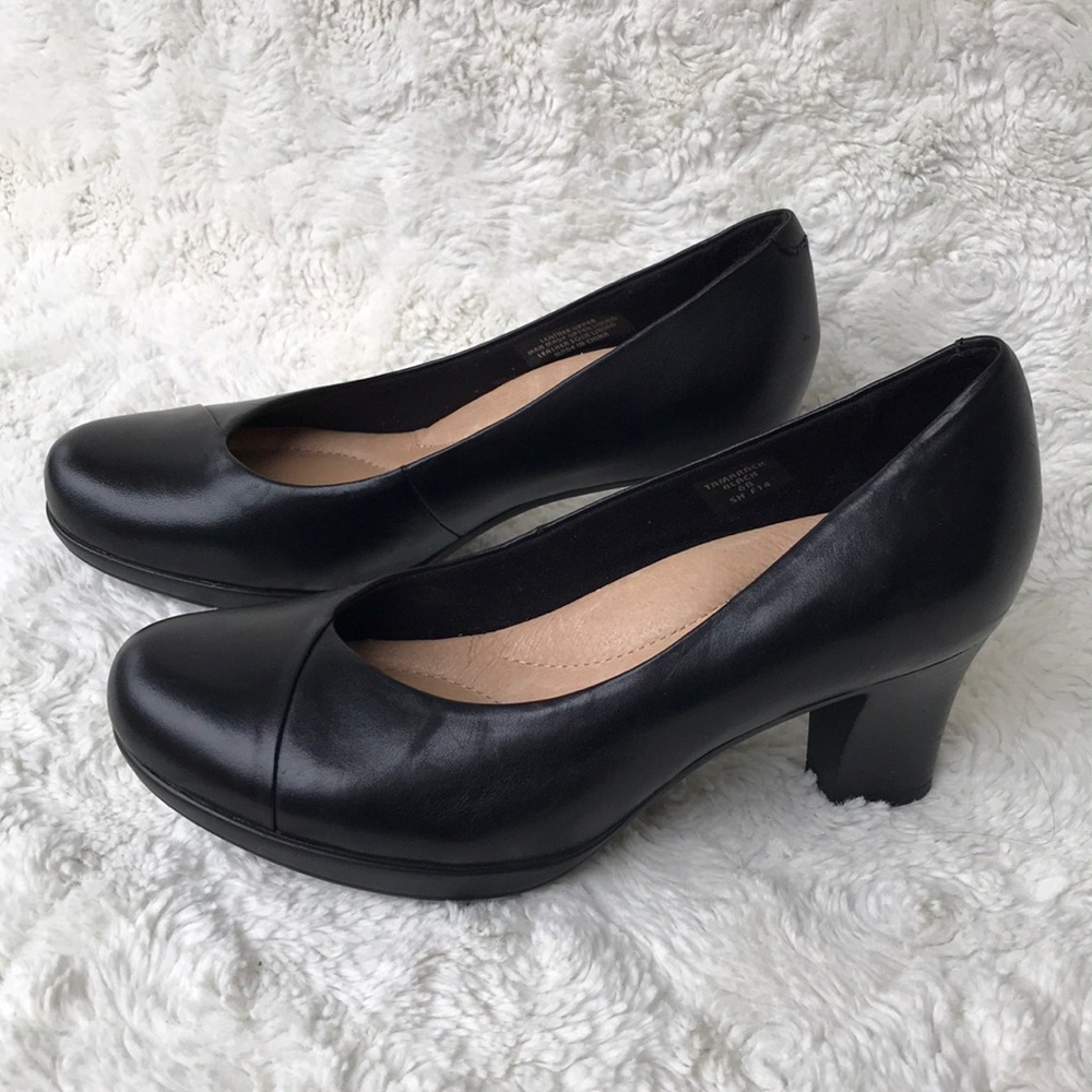 New Earth “Tamarack” Black Heels Sz6